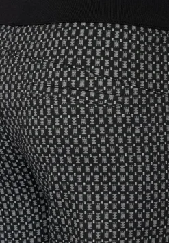 Loose Fit Hose