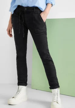 Loose Fit Hose