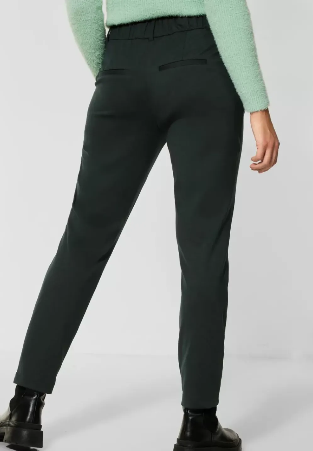 Loose Fit Hose