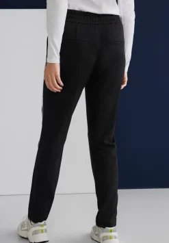 Loose Fit Hose