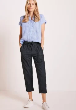 Loose Fit Hose