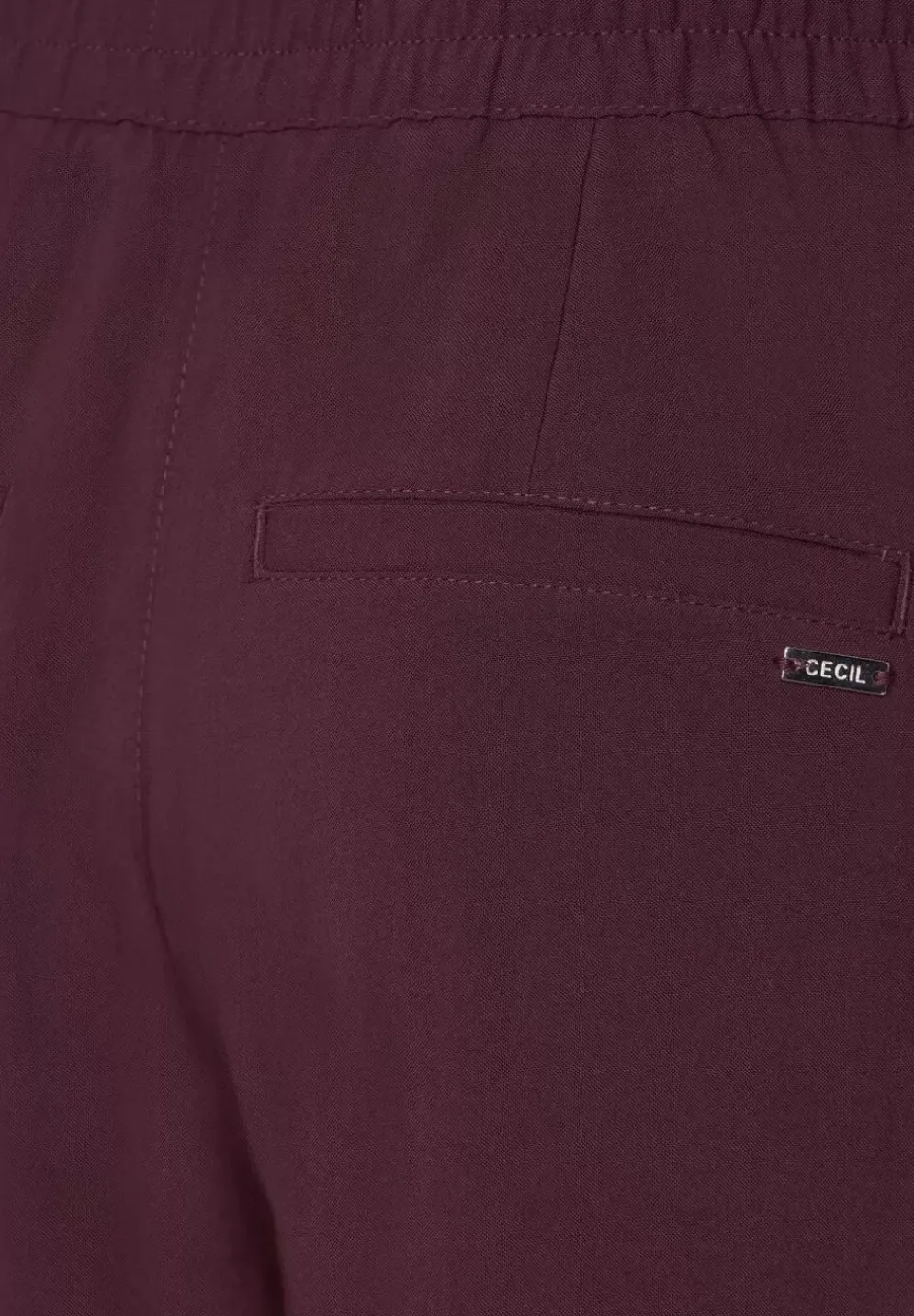 Loose Fit Hose