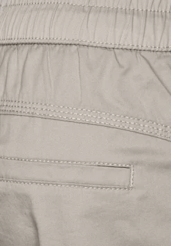 Loose Fit Hose