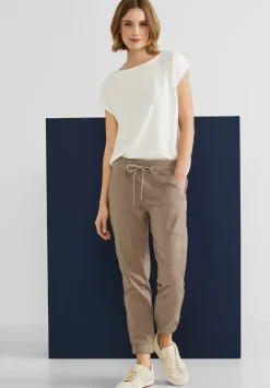 Loose Fit Hose