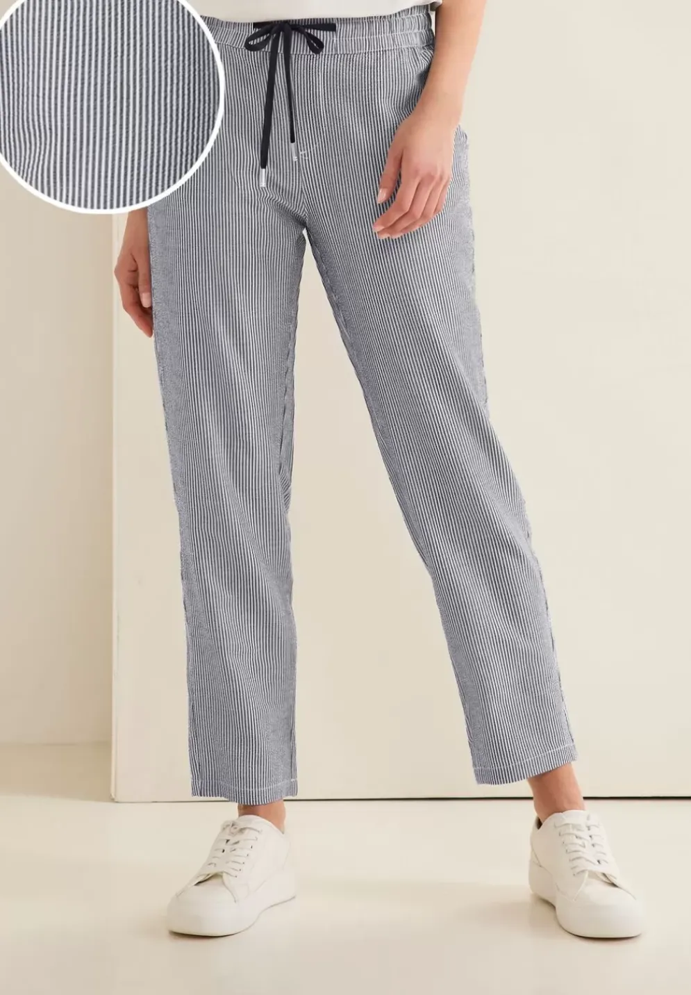 Loose Fit Hose In Seersucker