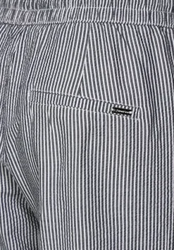 Loose Fit Hose In Seersucker