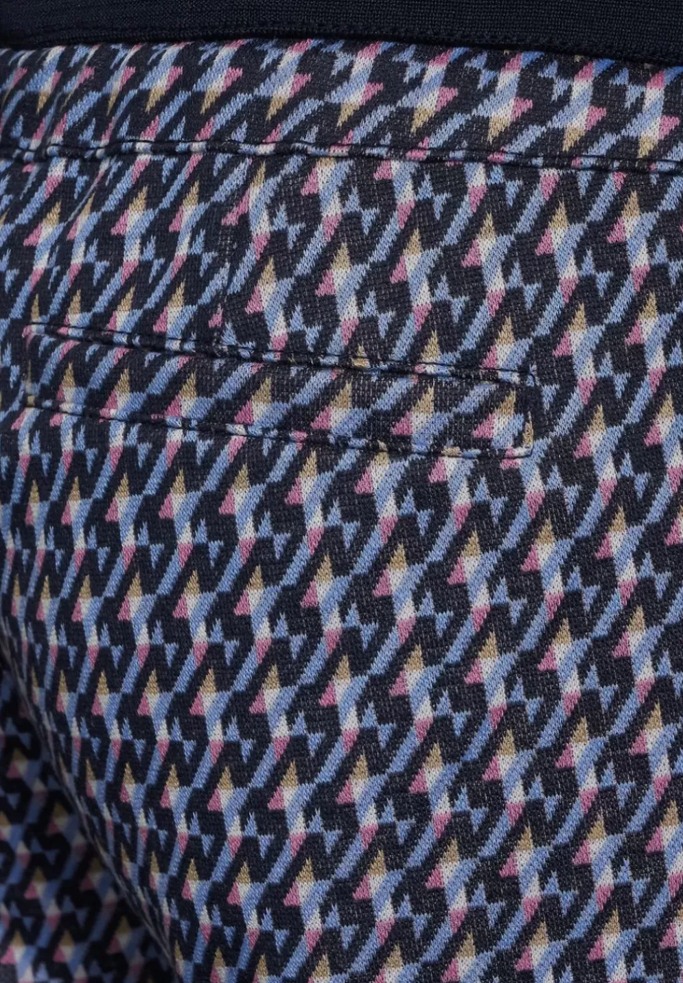 Loose Fit Hose Mit Muster