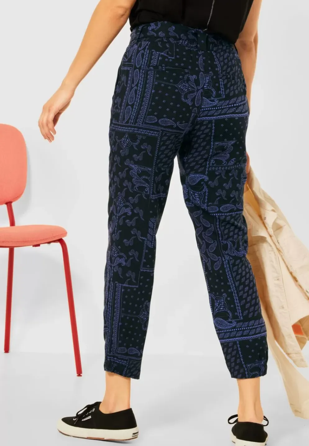 Loose Fit Hose Mit Print
