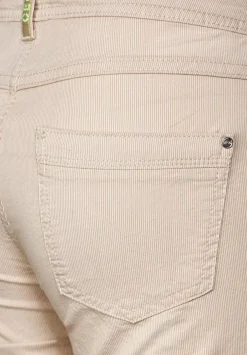 Loose Fit Hose Mit Stretch