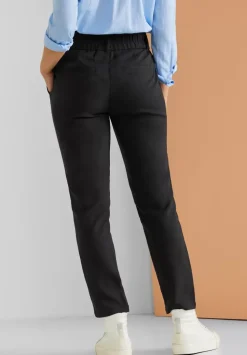 Loose Fit Hose Mit Stretch