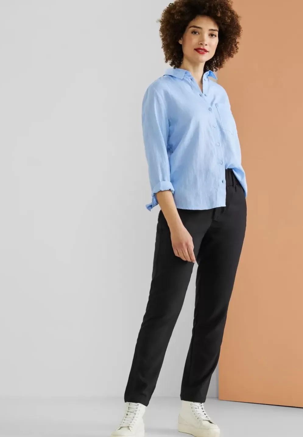 Loose Fit Hose Mit Stretch