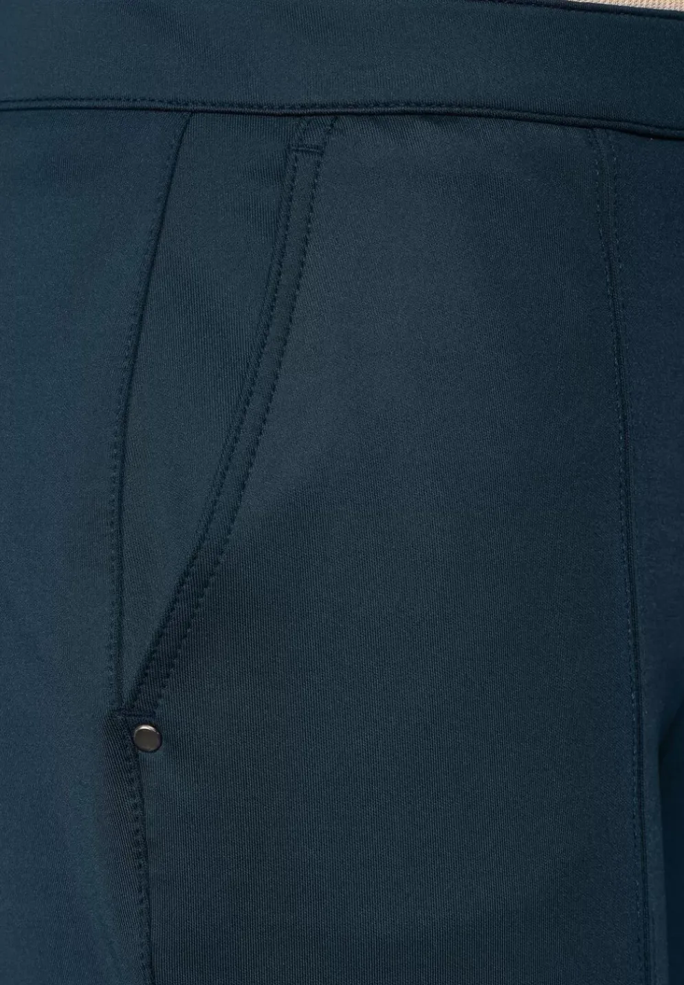 Loose Fit Hose Mit Stretch