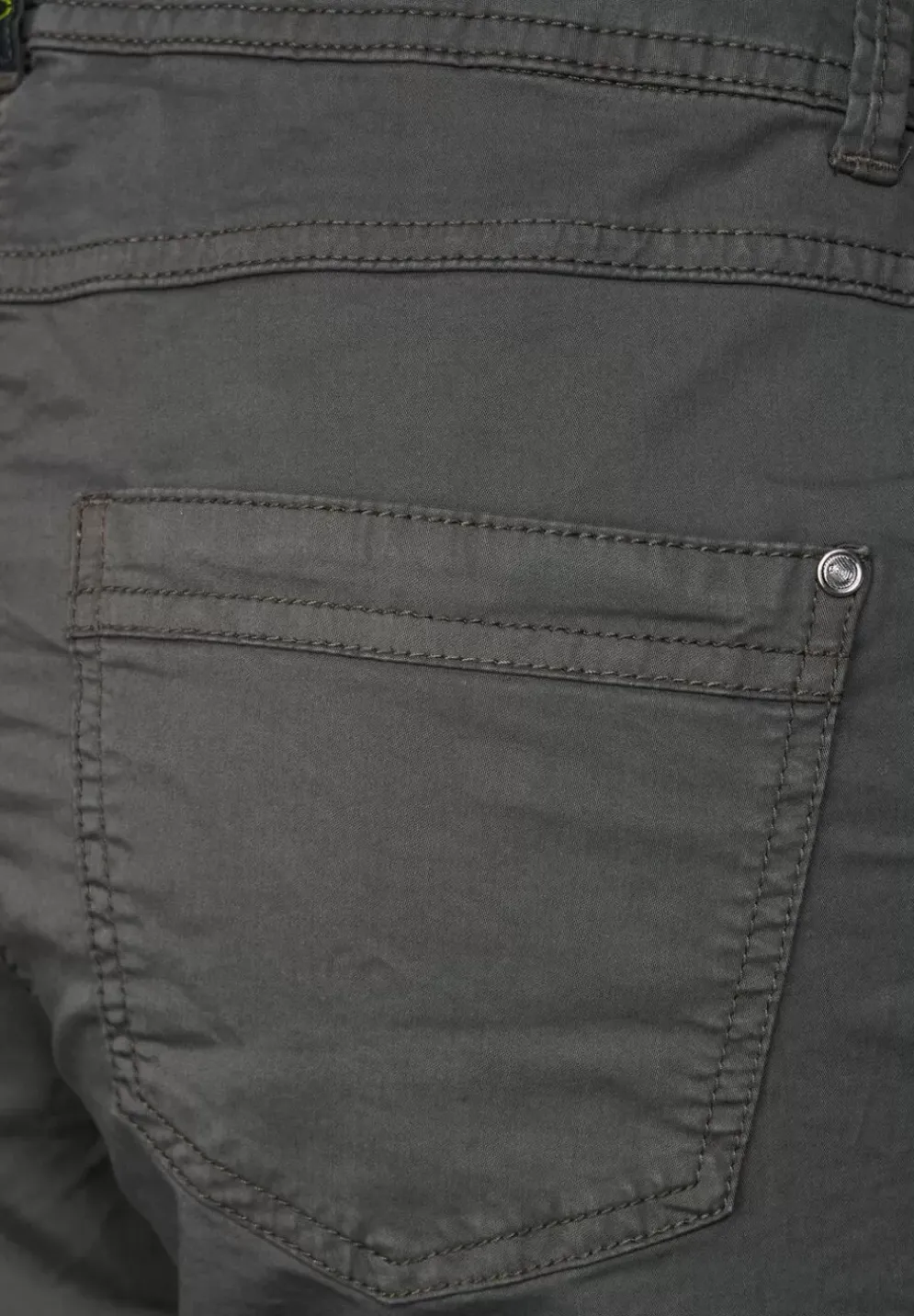 Loose Fit Hose Mit Stretch