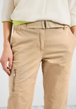 Loose Fit Hose Mit Stretch