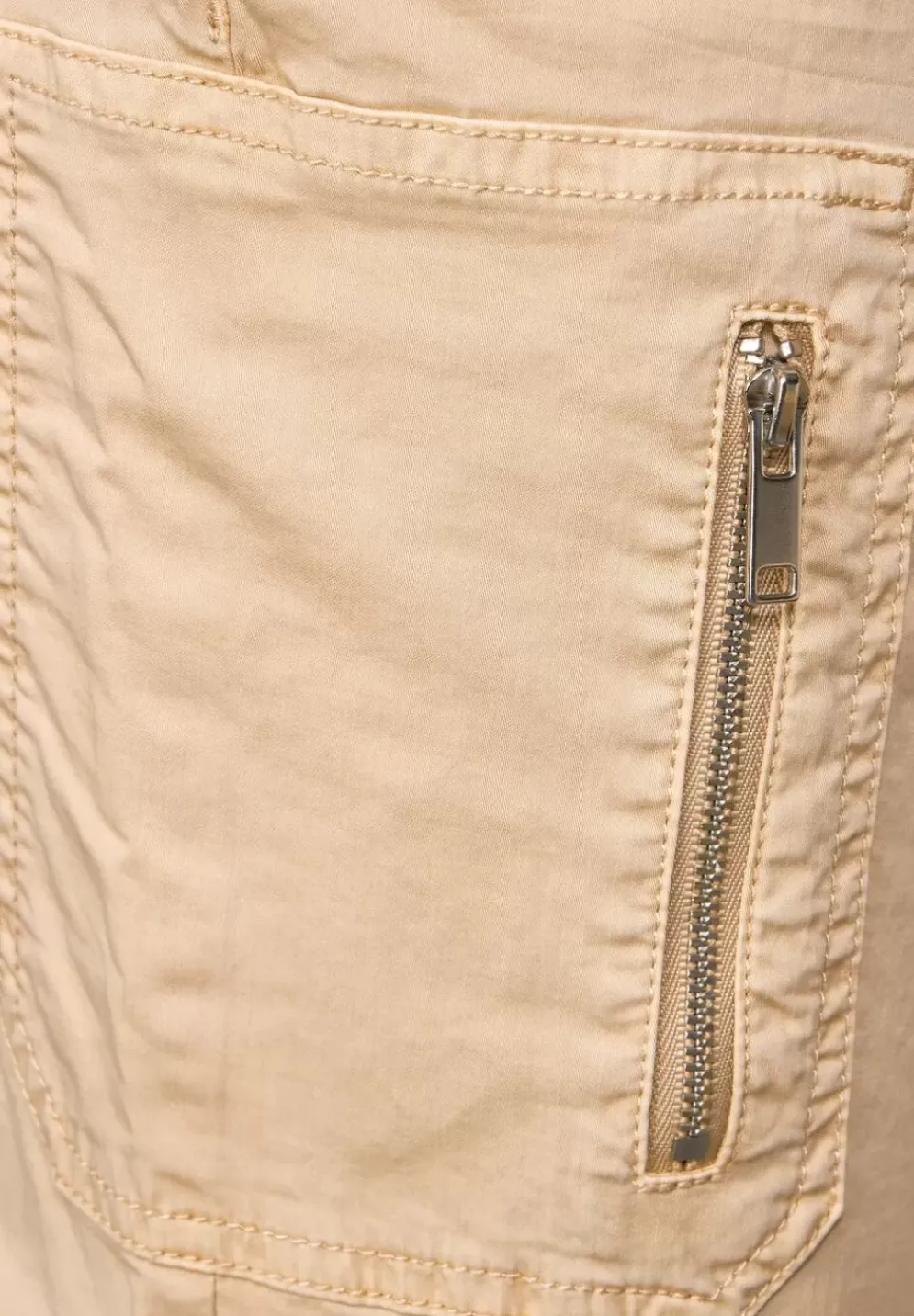 Loose Fit Hose Mit Stretch