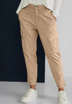 Loose Fit Hose Mit Stretch