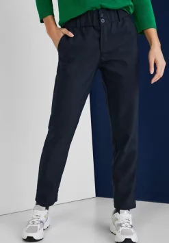 Loose Fit Hose Mit Stretch