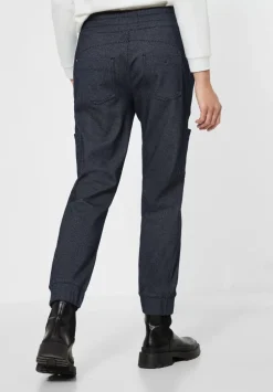 Loose Fit Jacquard Hose
