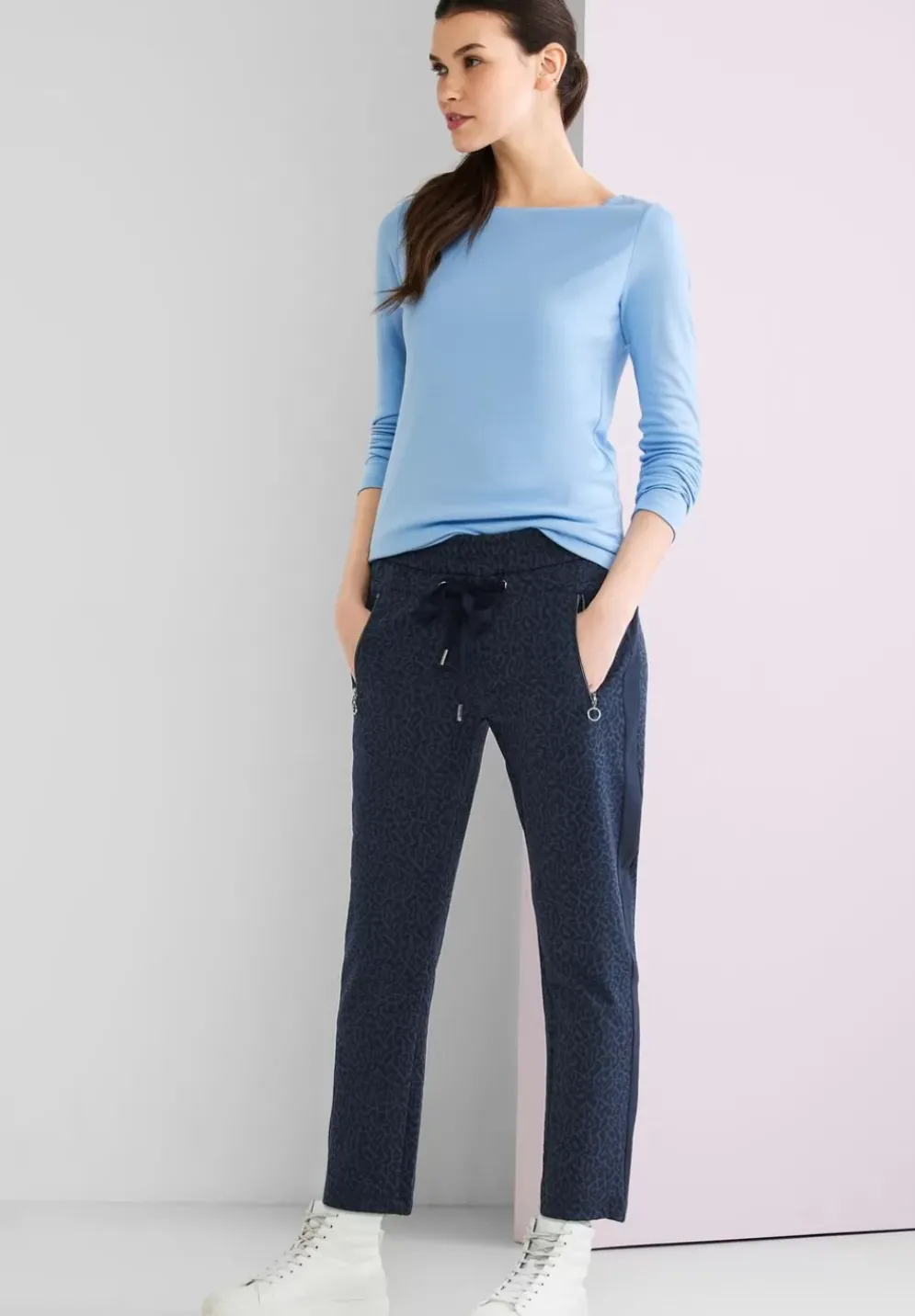 Loose Fit Jacquardhose
