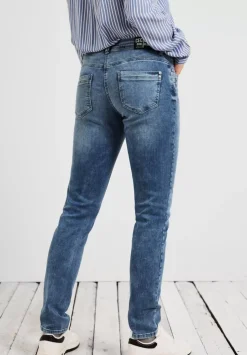 Loose Fit Jeans