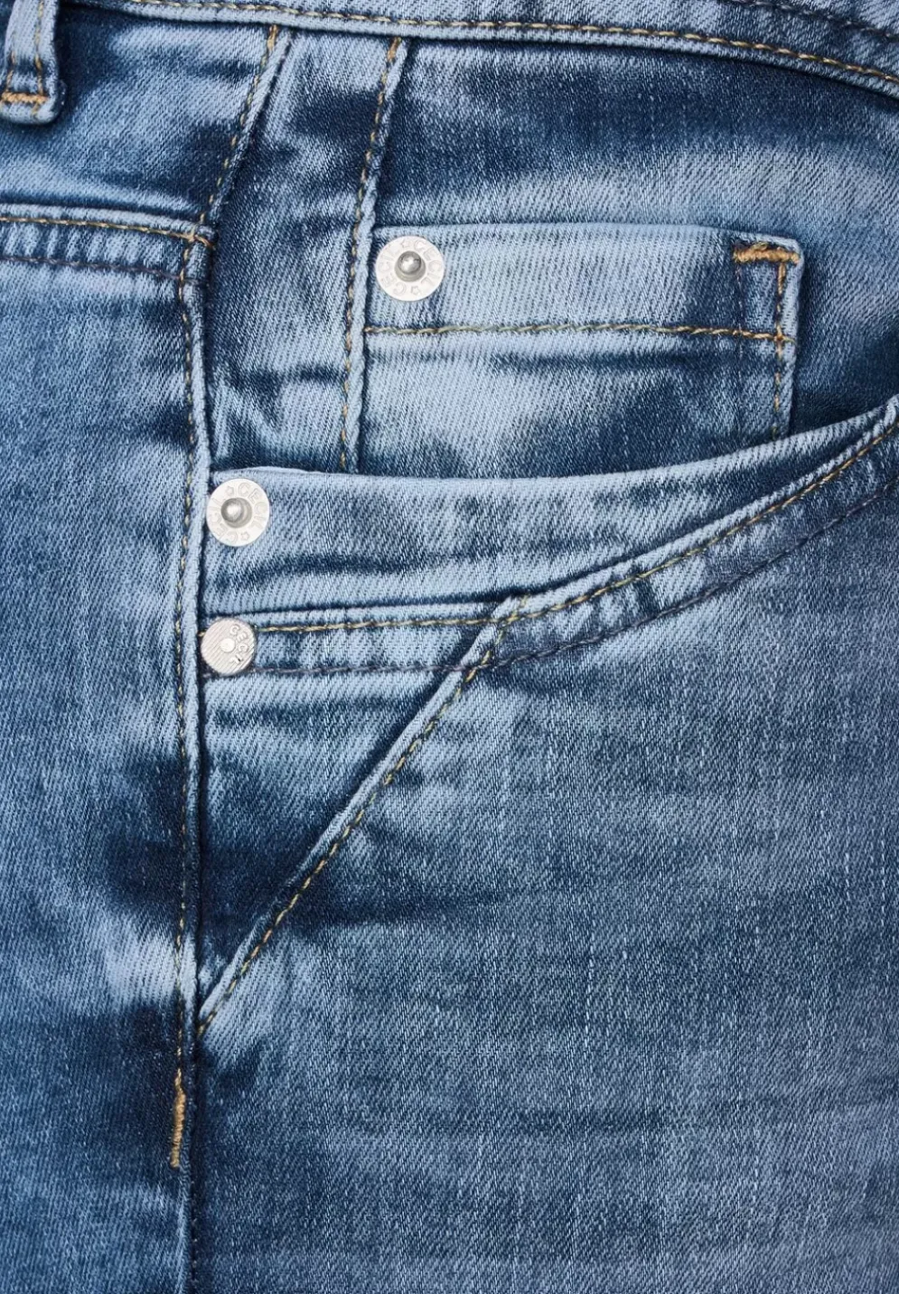 Loose Fit Jeans