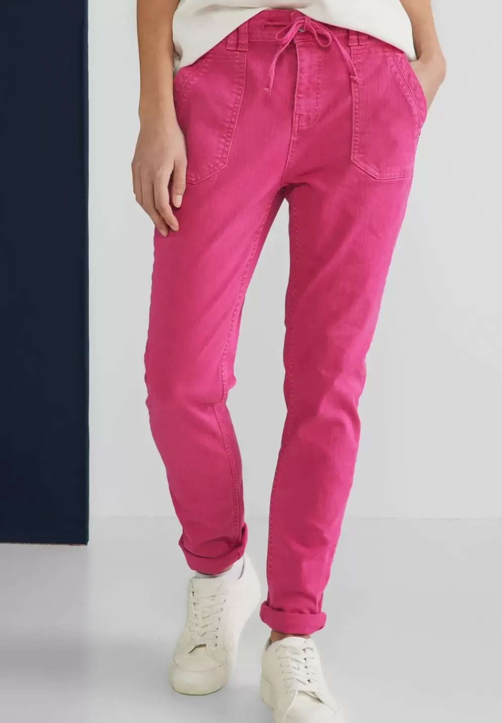Loose Fit Jeans