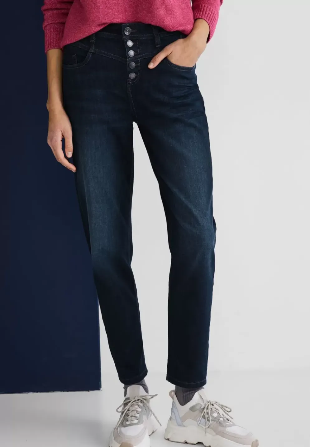 Loose Fit Jeans