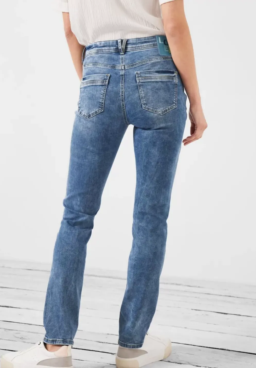 Loose Fit Jeans