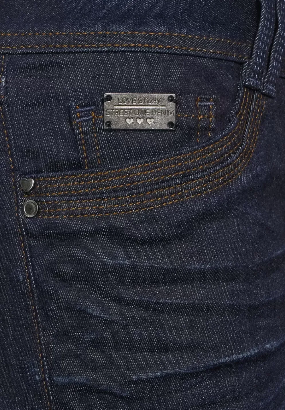Loose Fit Jeans