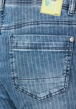 Loose Fit Jeans