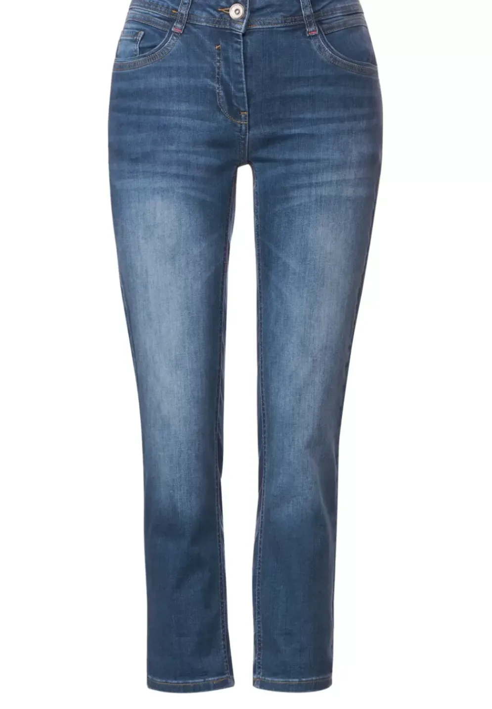 Loose Fit Jeans In 7/8