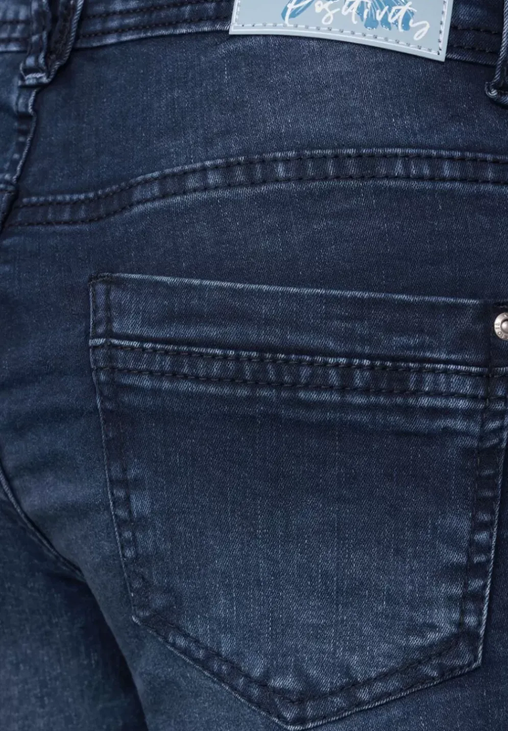 Loose Fit Jeans In 3/4-Lange