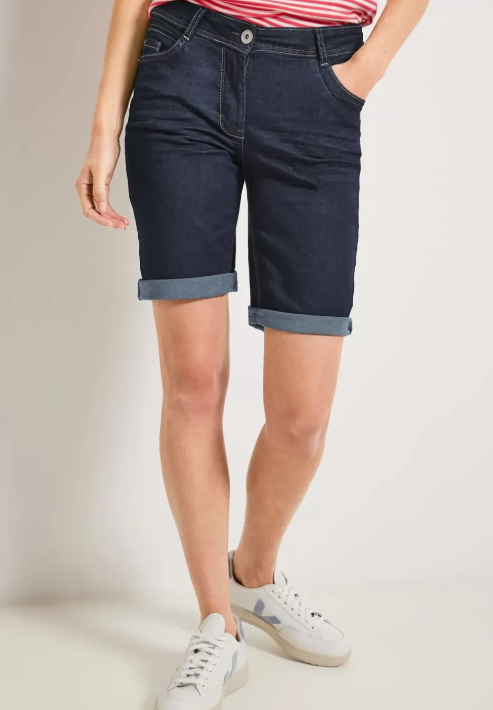Loose Fit Jeansshorts