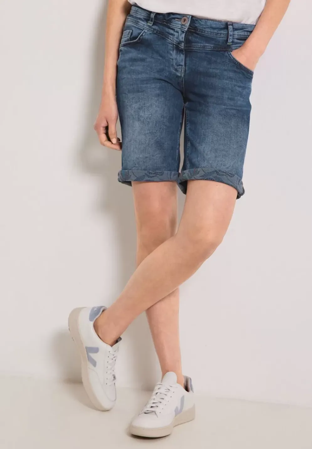 Loose Fit Jeansshorts