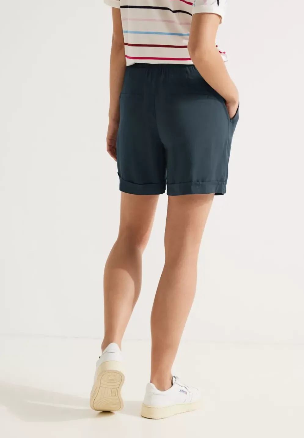 Loose Fit Paperbag Shorts