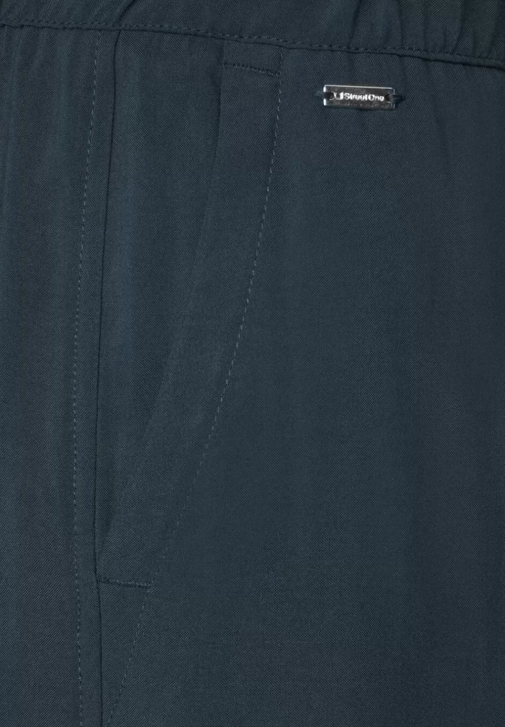 Loose Fit Paperbag Shorts