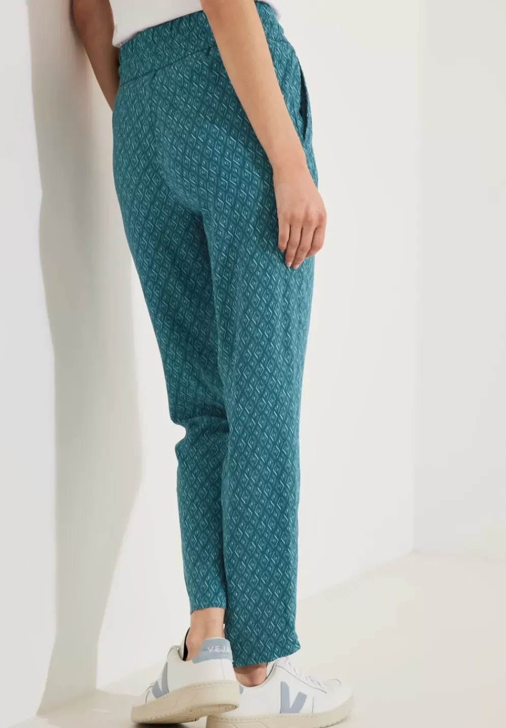 Loose Fit Print Hose