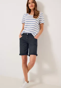 Loose Fit Stretch Shorts