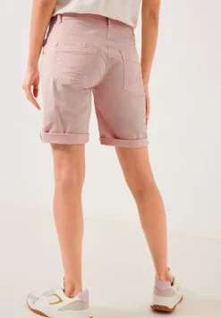 Loose Fit Stretch Shorts