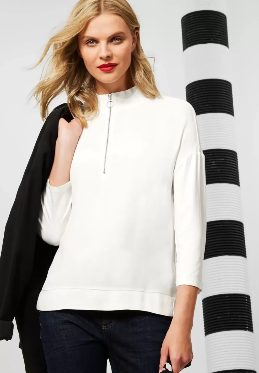 Materialmix-Shirt Mit Zipper
