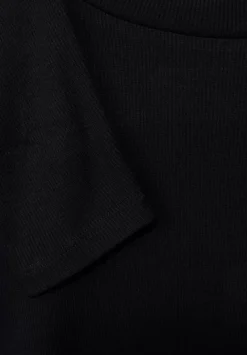 Midikleid Im Materialmix
