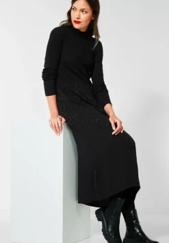 Midikleid Im Materialmix