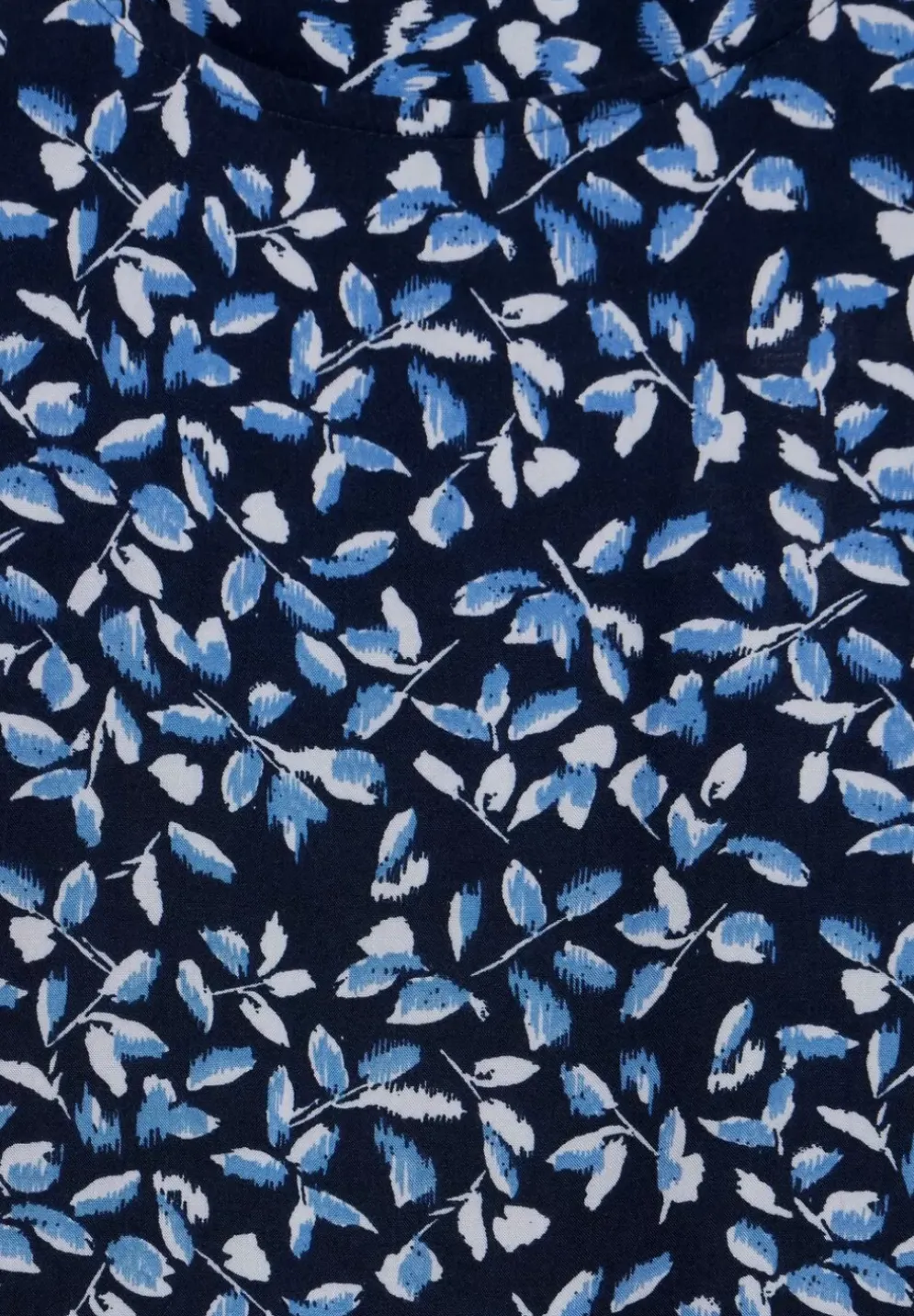 Minimalmuster Bluse