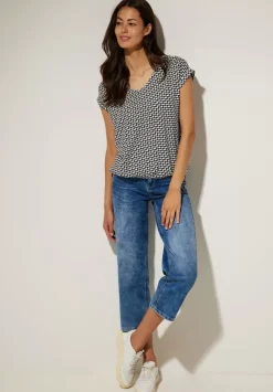 Minimalmuster Bluse