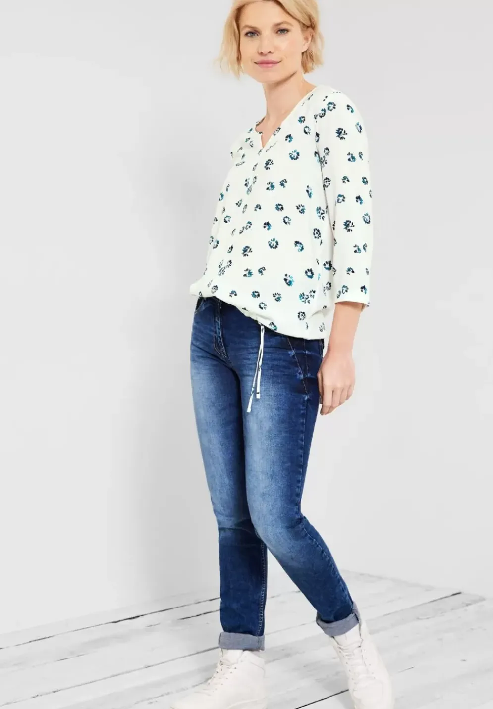 Minimalprint Bluse