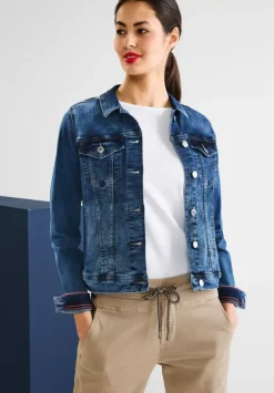 Mittelblaue Jeansjacke