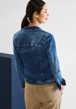Mittelblaue Jeansjacke