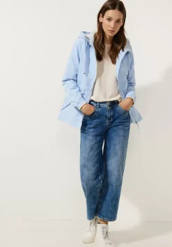 Moderner Windbreaker
