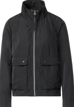 Moderner Windbreaker