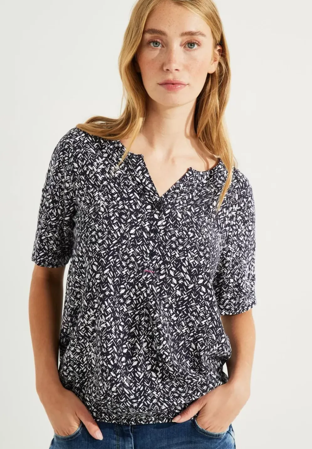 Multicolor Printshirt